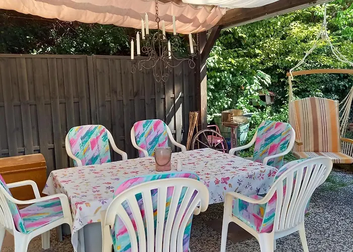 Auszeit Im Eibenhaus 슈나이더슈발렌베르크